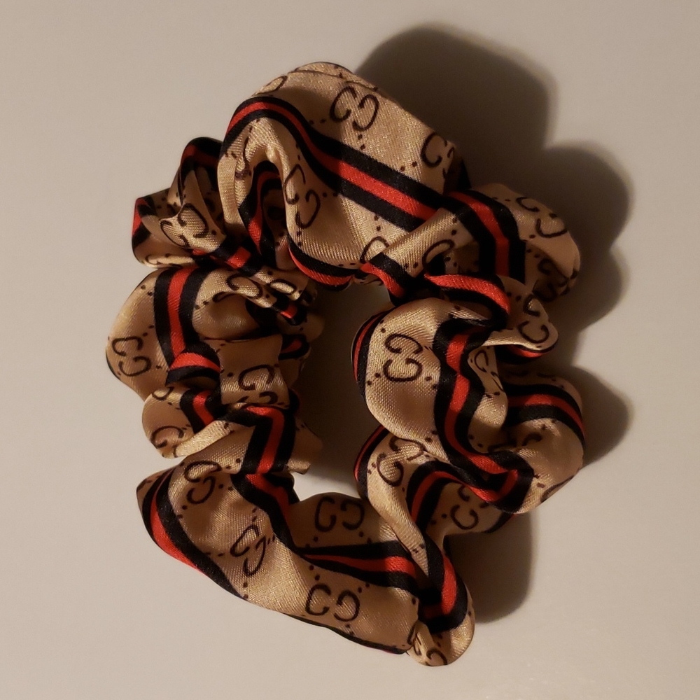Gucci GG Satin Scrunchy